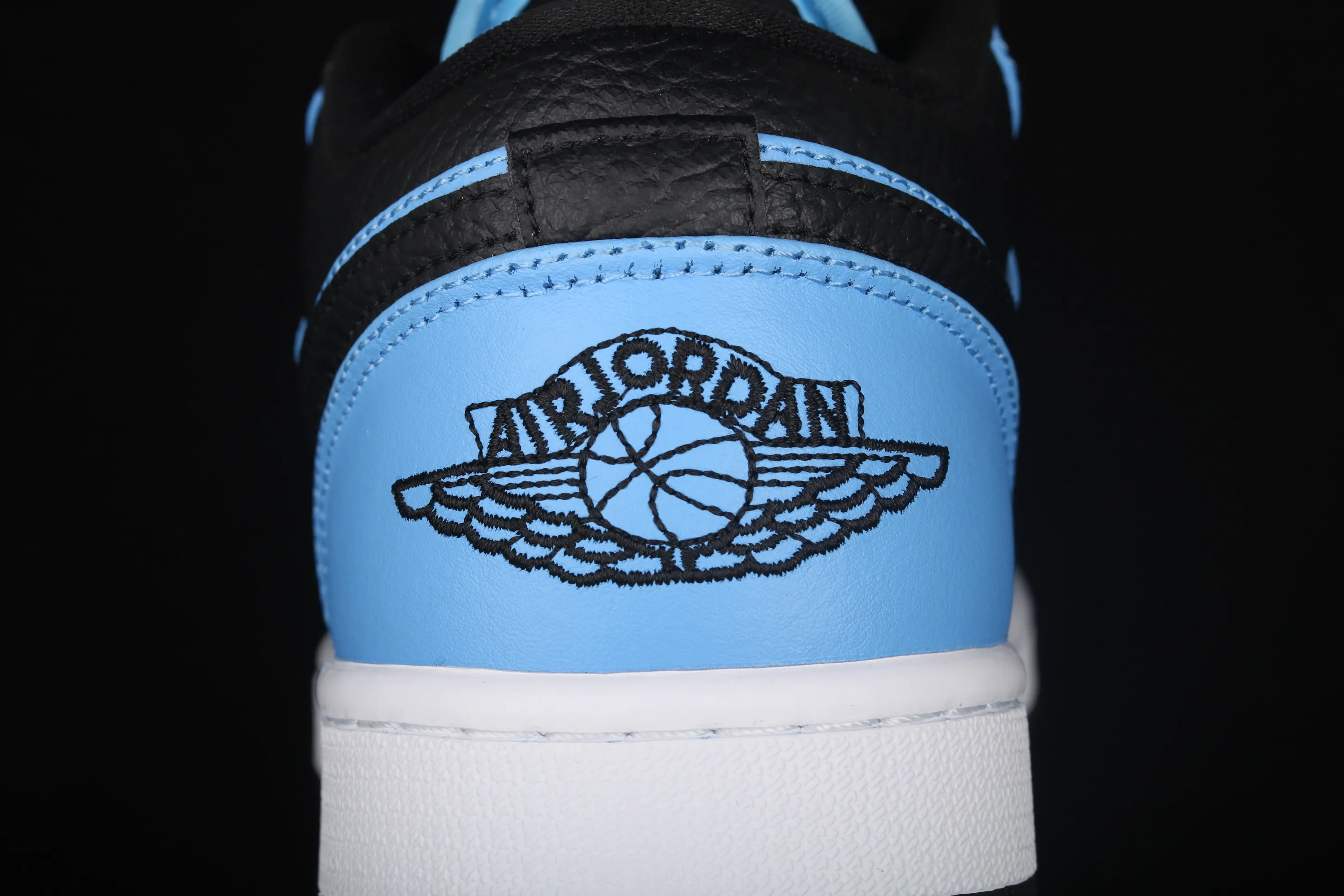 All categories Air Jordan Jordan series basketball shoes Air Jordan 1 Low Air Jordan 1 Low AJ1 Joe 1 low-top cultural and leisure sports sneakers 553558-403
